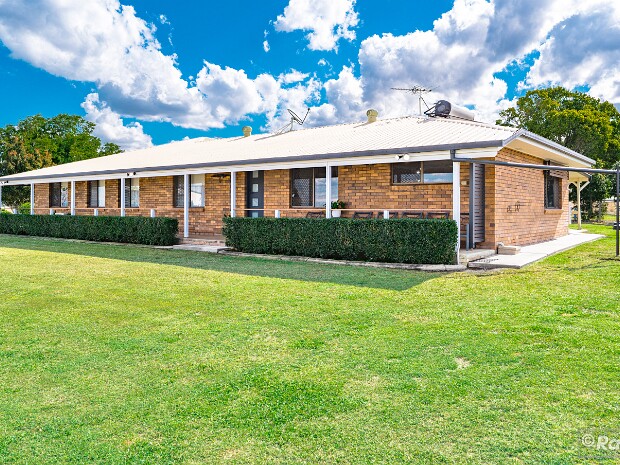 106 McKENZIE ROAD, ALTON DOWNS.